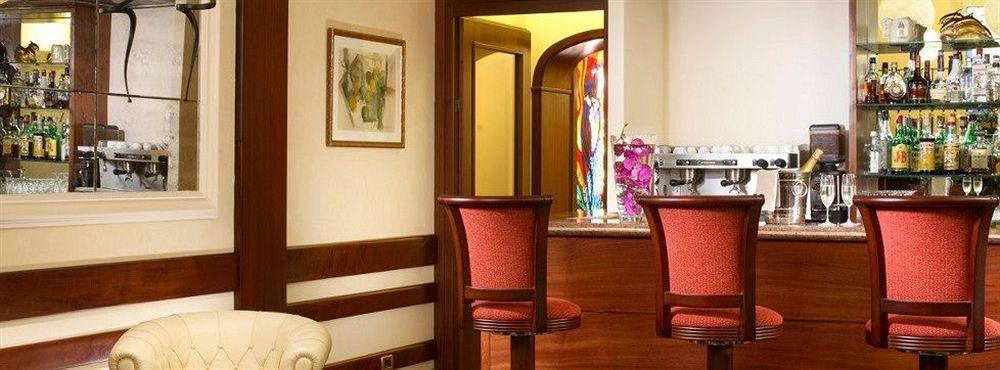 Hotel Ranieri โรม ภายนอก รูปภาพ